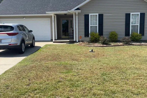 105 PEACEFUL LN
