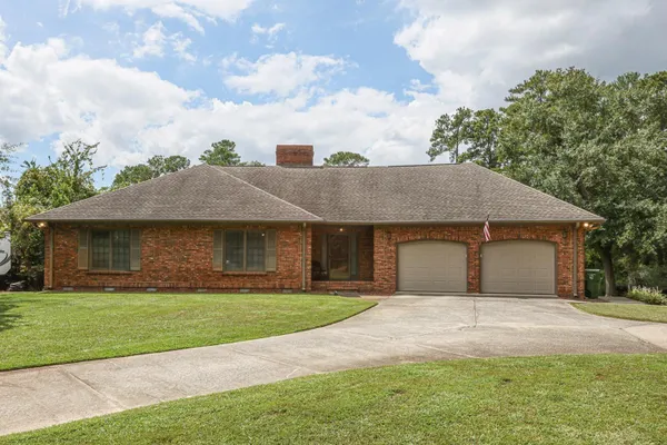 37 WINDSOR CV