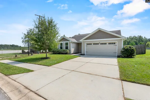 115 DRAYTON HALL DR