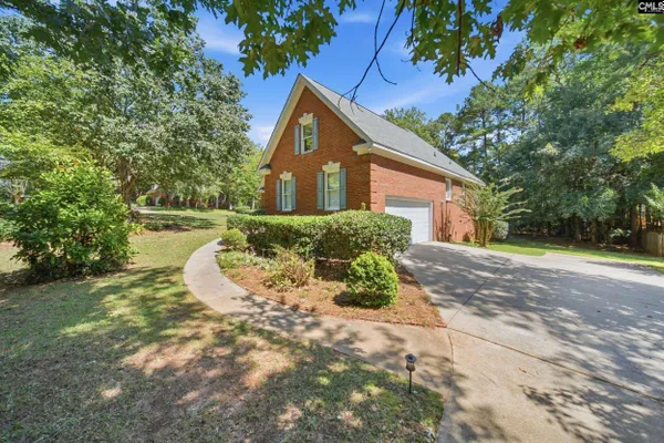 701 GASQUE CT
