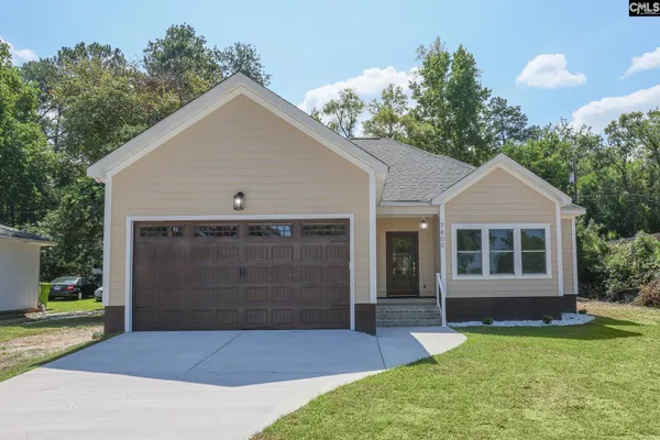 7800 CASTLETON LN