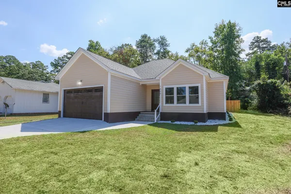 7800 CASTLETON LN