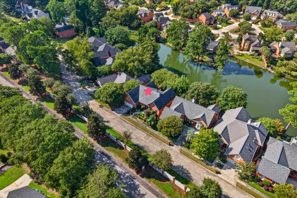 251 BRANCH HILL LN