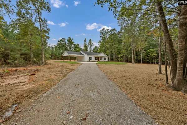 1004 REBECCA DR