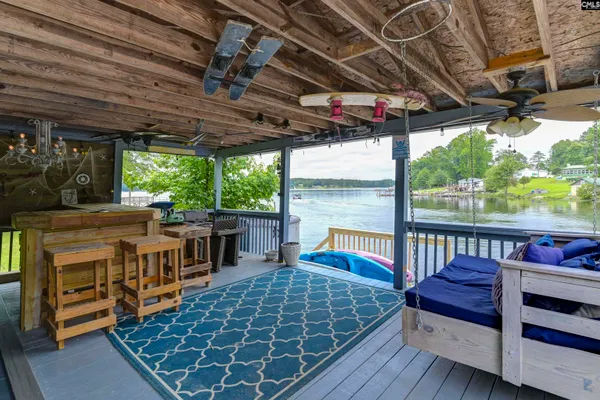 158 SALUDA WATERS PT