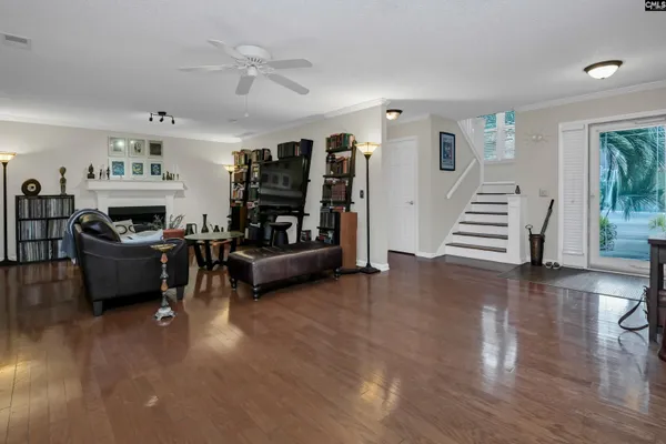148 SAWGRASS CT