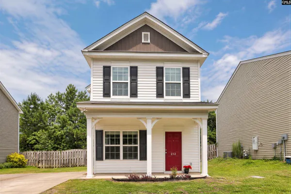 212 RIDGE TERRACE LN
