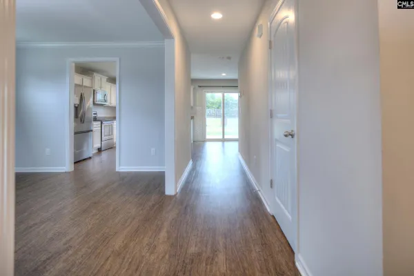 165 COLONY DR