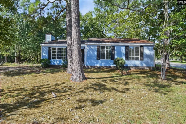 2 FOREST TRAIL CT