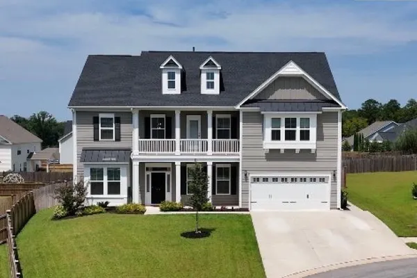 813 STERLING CASTLE CT