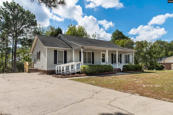 1938 LEANDER DR