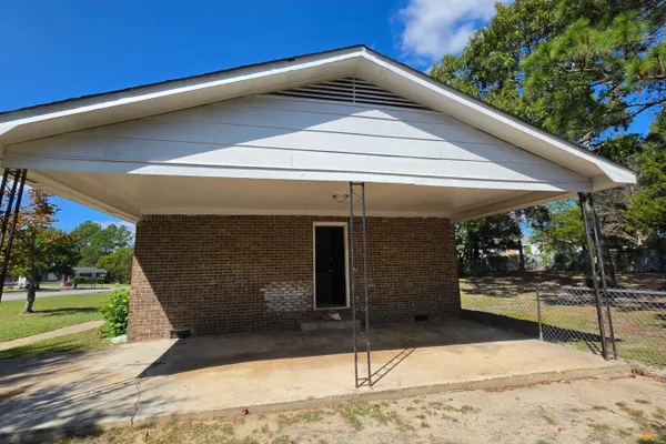 232 OAKGLENN DR
