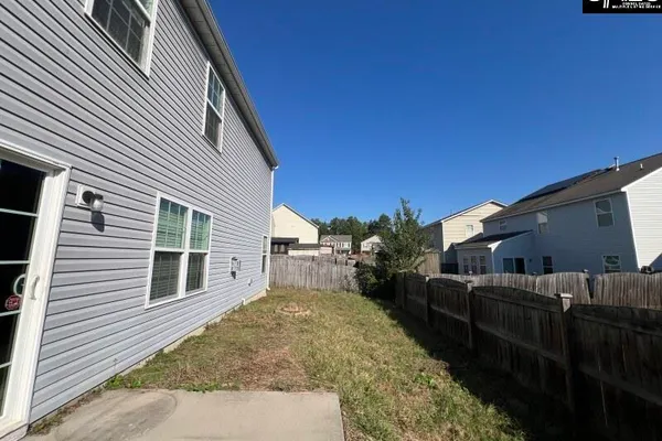 208 BIRCHFIELD DR