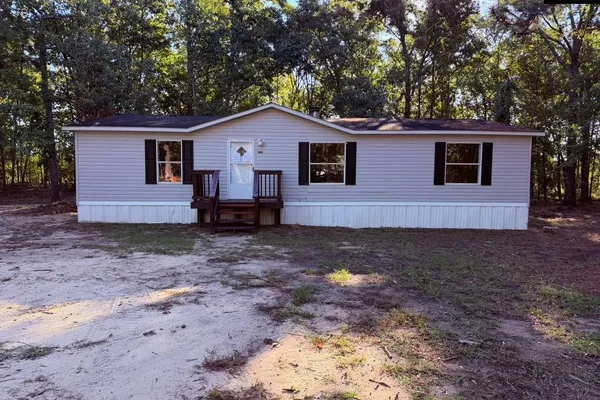 146 FOX FOREST DR