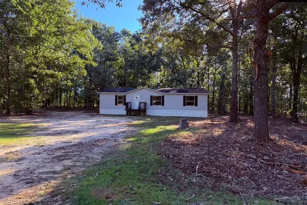 146 FOX FOREST DR