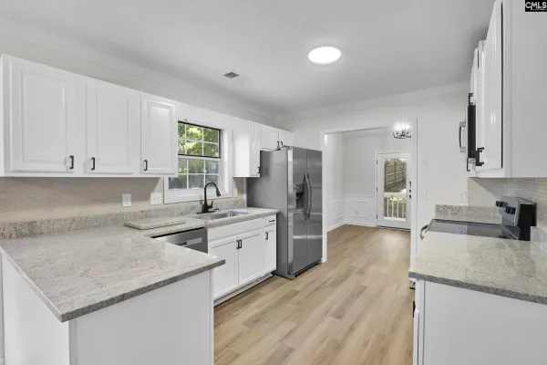 212 ELSTOW RD