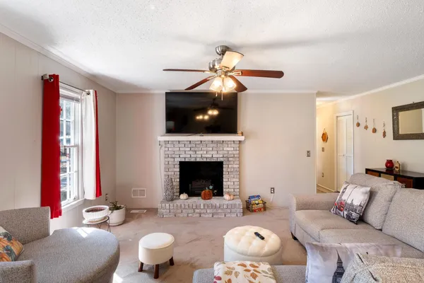 130 WESTON WATCH RD