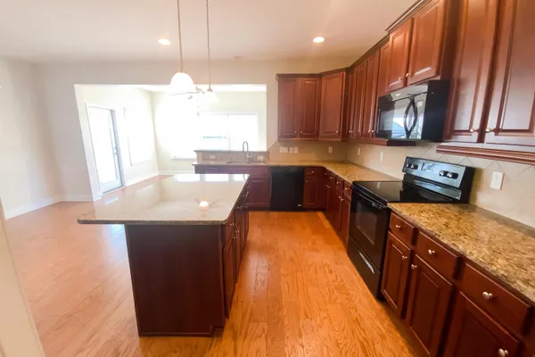249 SOUTHBERRY LN