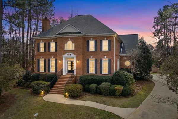 3 ADERLEY CT