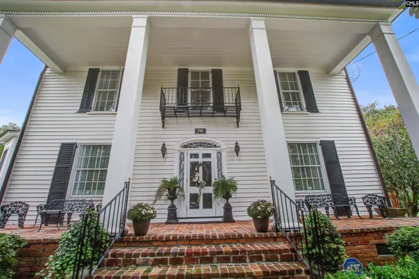 219 RIGBY ST