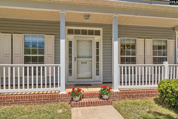 240 CABIN DR