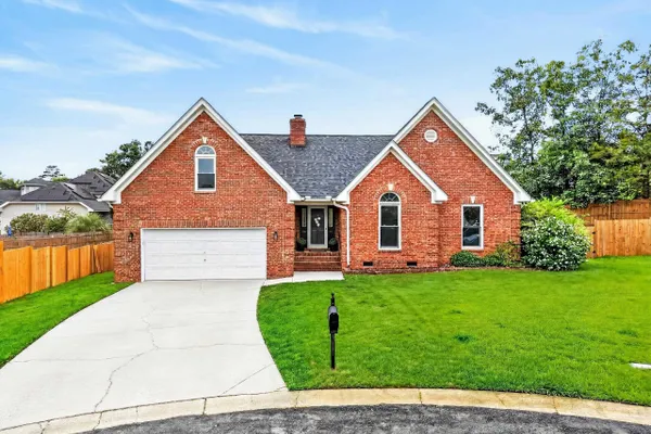 3 TATTLERS CT