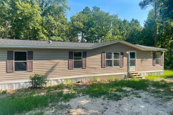 133 SILVER OAK LN