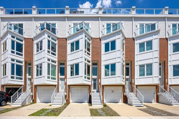 119 S LITTLE ROCK