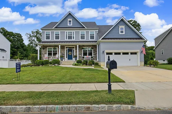 30 MONET DR