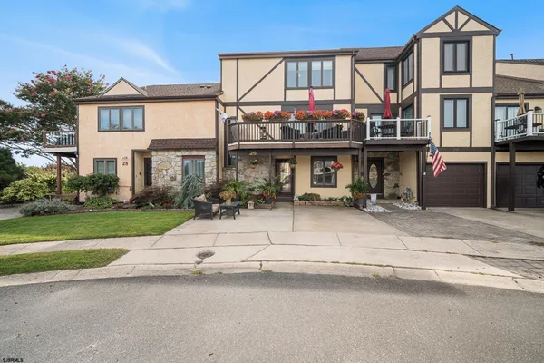 26 BRAMBLE DR