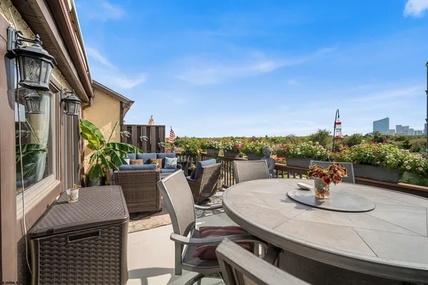 26 BRAMBLE DR