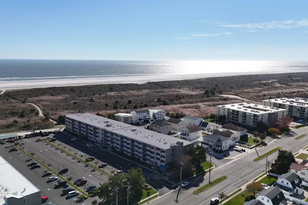 4500 W BRIGANTINE AVE 2103
