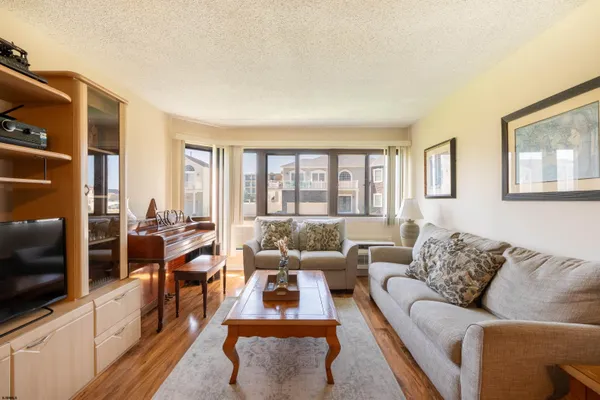 4500 W BRIGANTINE AVE 2103