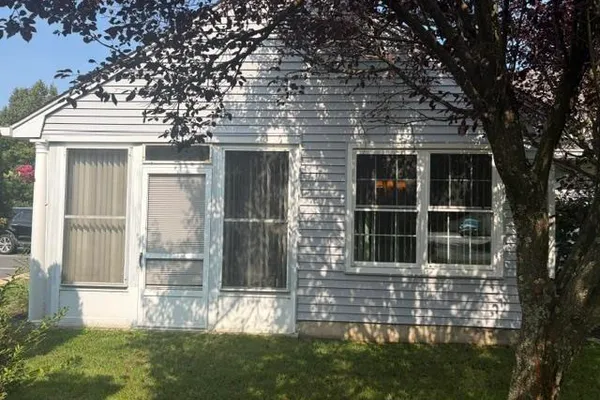 2000 MILLER AVE 45