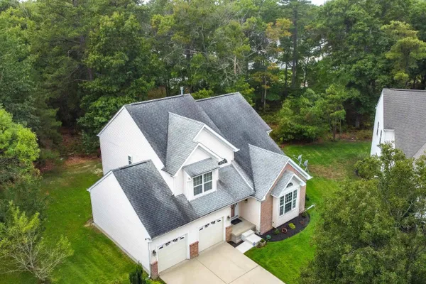 48 CRANBERRY DR