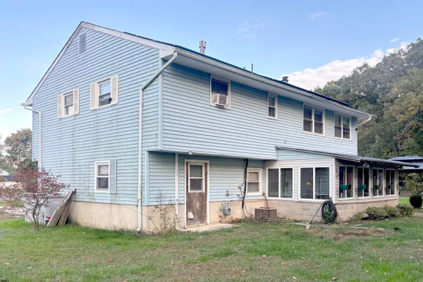 2230 BERKELEY DR