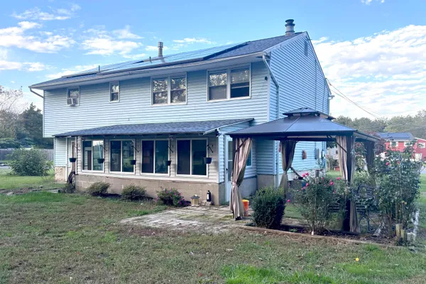 2230 BERKELEY DR