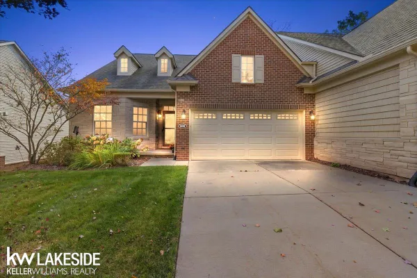 609 MOUNTAIN CIR