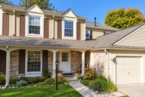 1062 PAINT CREEK LN