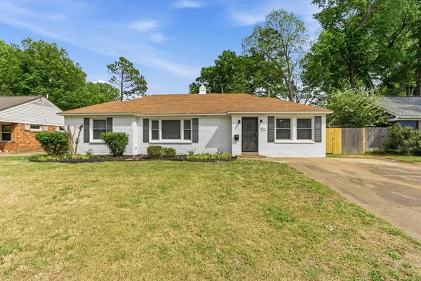 312 N FERNWAY RD