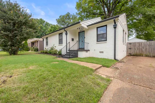 4926 MARIANNE LN