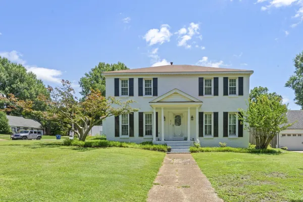 2218 RIVERDALE RD