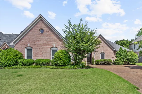 1578 QUAIL POINTE CIR