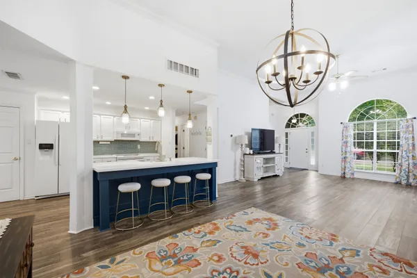 4075 FAIRWAY VIEW CIR
