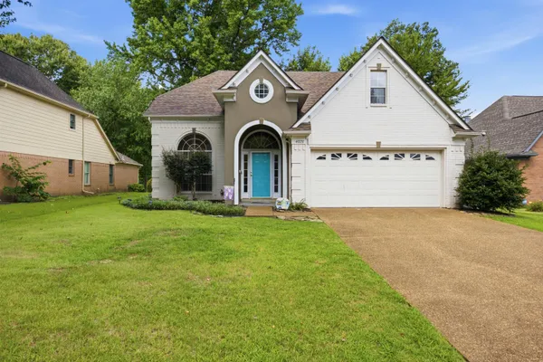 4075 FAIRWAY VIEW CIR