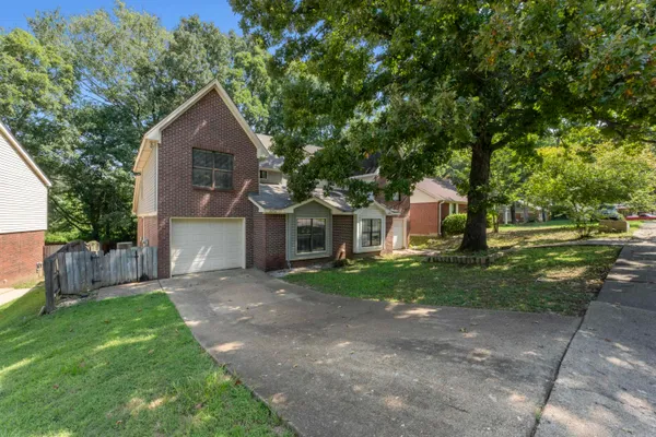 2252 MANGUM RD