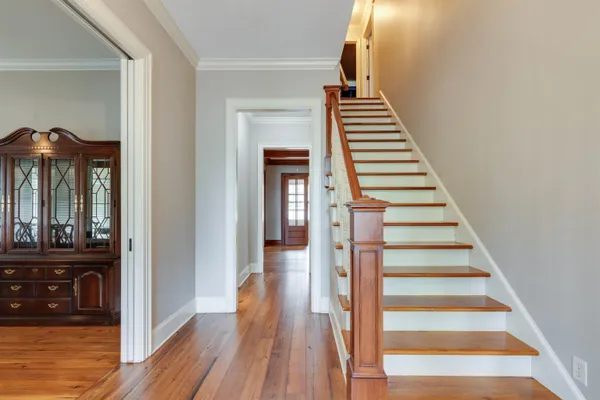 362 SHIVELY AVE
