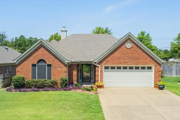 6484 GILLIA CIR