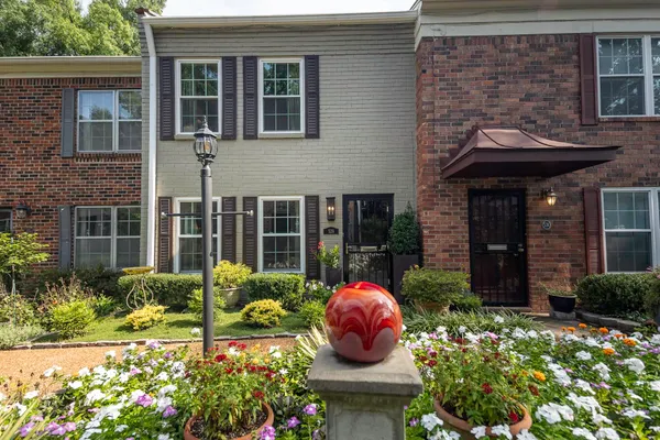 528 PEABODY SQ 528