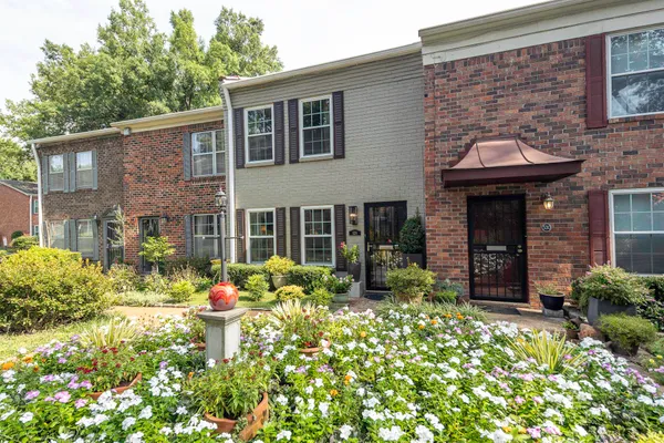 528 PEABODY SQ 528